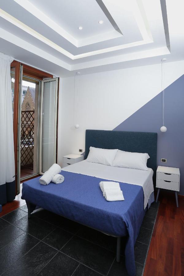 Ersilia Chiaia Suite Napoli Exterior foto